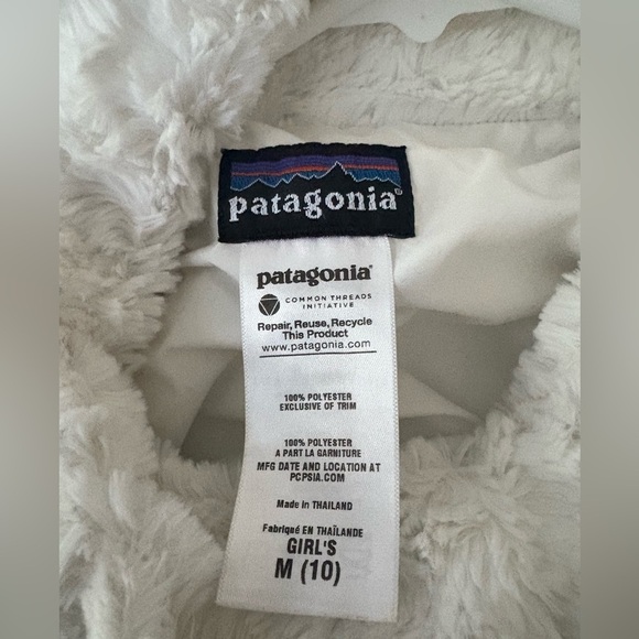 Patagonia Girls White Faux Fur Pelage 3 Button Jacket Size M(10) - Picture 3 of 3